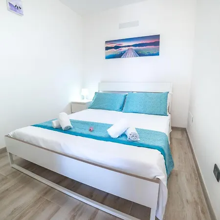 Holiday home Casa-athens-50-meter-vom-sandstrand-lido-entfernt