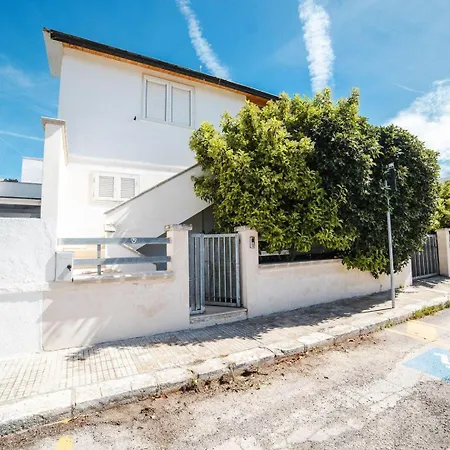 Casa-athens-50-meter-vom-sandstrand-lido-entfernt Holiday home